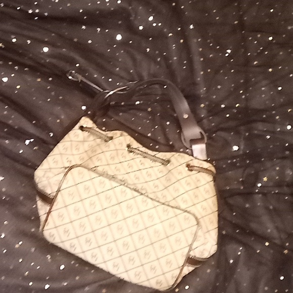 Purse - Picture 3 of 4